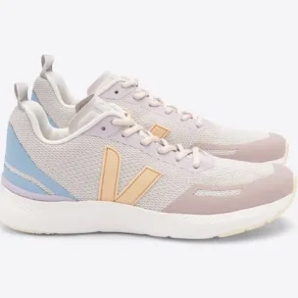 Veja Women's Sneakers in Pastel